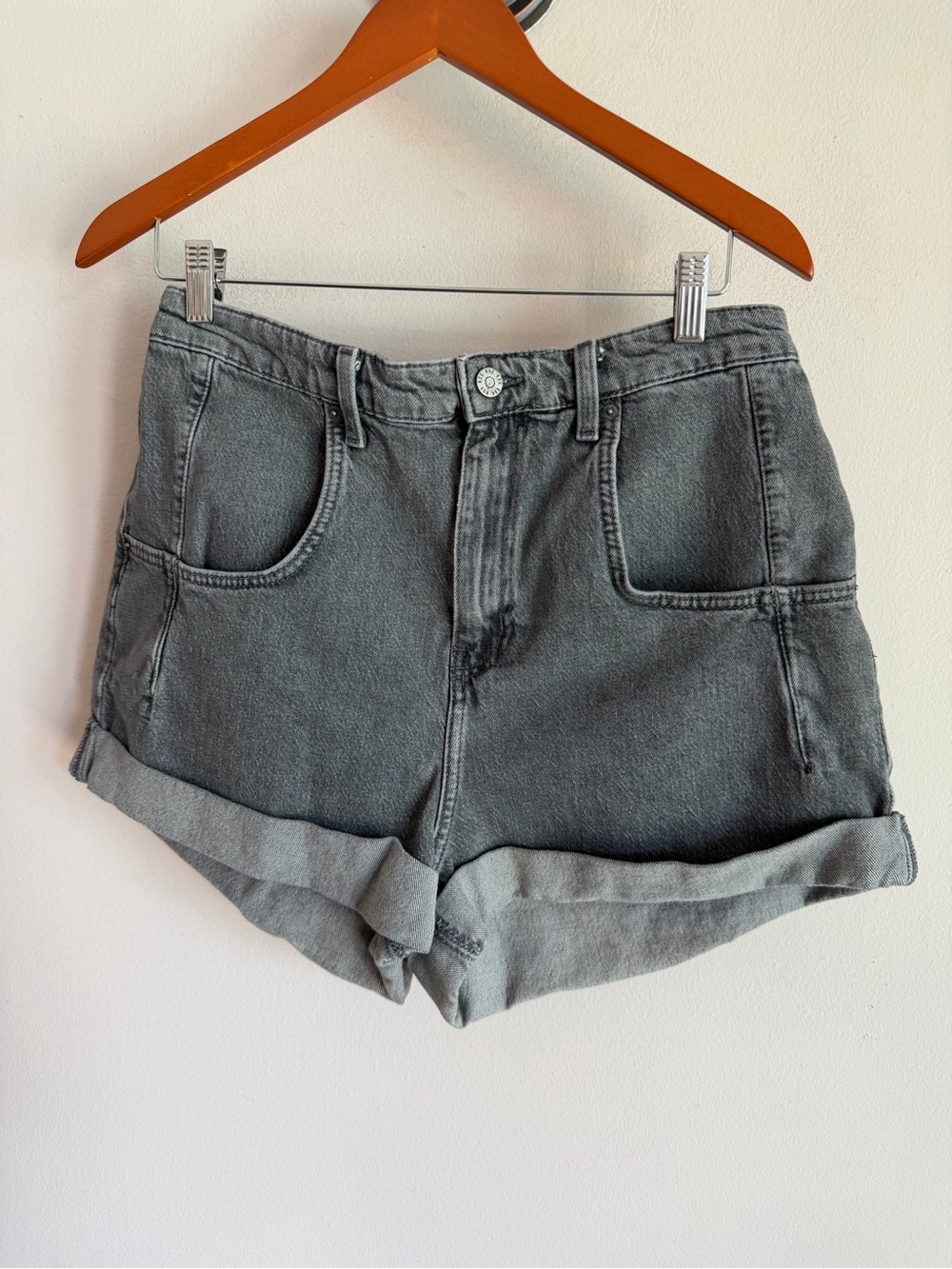 BDG Urban Outfitters‎ High Rise Stretch Roll Hem Denim Shorts Charcoal Grey 31